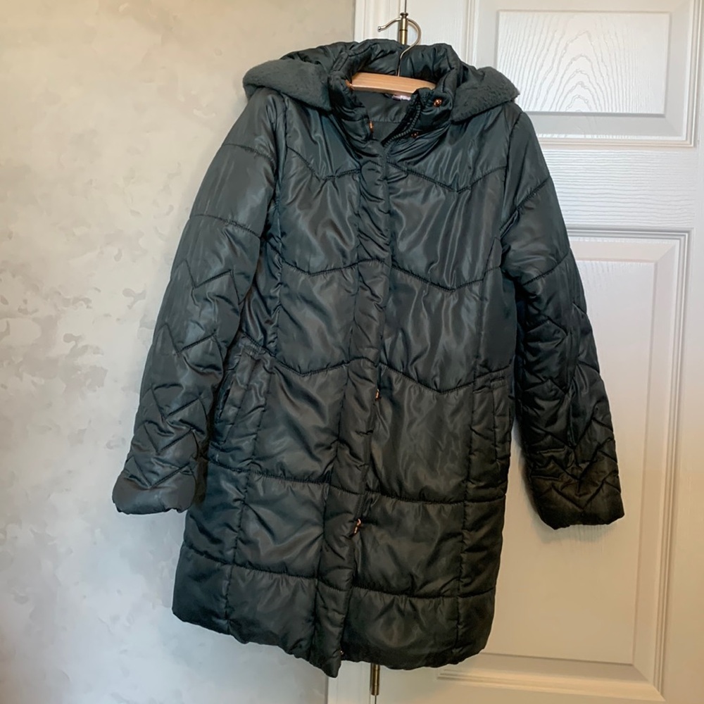 Tahari Girls Hooded Puffer Coat